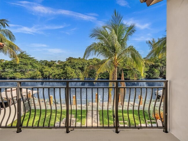 Building Photo - 2901 Hidden Harbour St