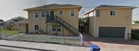 Building Photo - 301 Santa Clara Ave