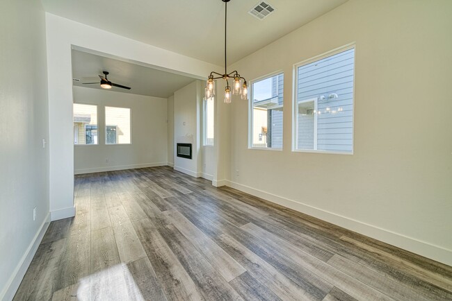 Building Photo - Beautiful New Construction Home in Edmond/...