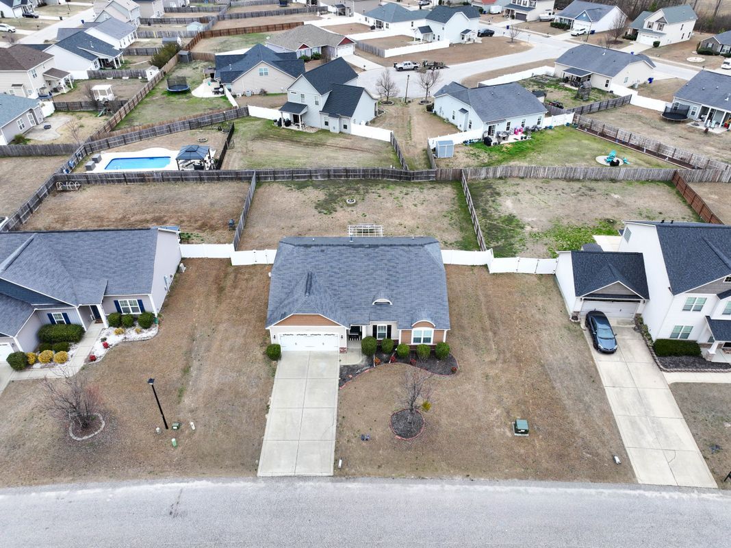 Building Photo - 601 Collinwood Dr