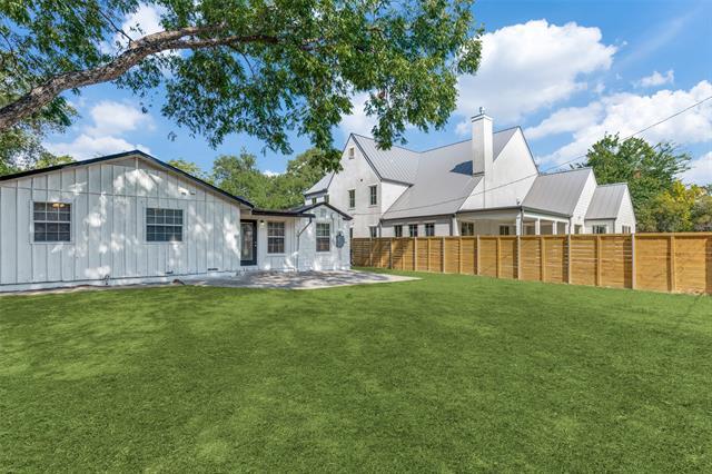 Building Photo - 852 Northwood Rd