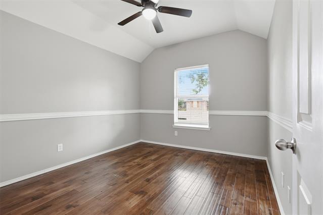 Building Photo - 111 Shadybrook Dr