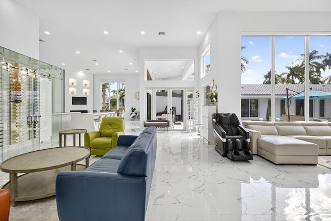 Building Photo - 2673 NW 64th Blvd