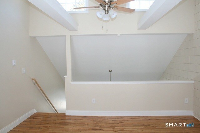 Building Photo - 95 E Grand Ave