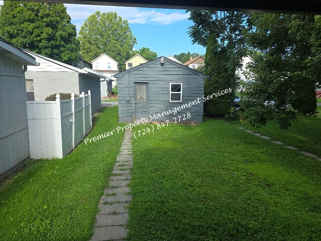 Building Photo - 3408 3rd Ave