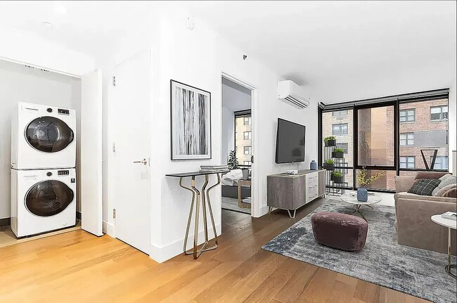 Building Photo - 227 Lexington Ave