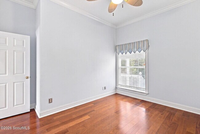 Building Photo - 1066 Patterson Is