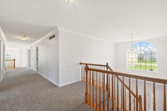 Building Photo - 100 Bermuda Dr