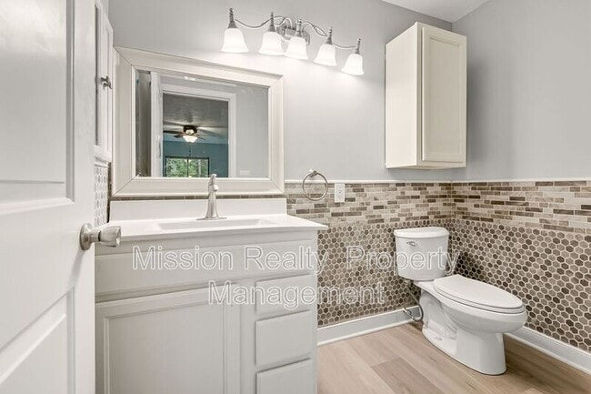 Building Photo - 2104 Turtle Run Dr