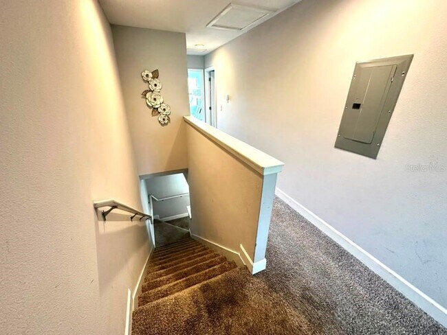 Building Photo - 4710 Terra Esmeralda Dr