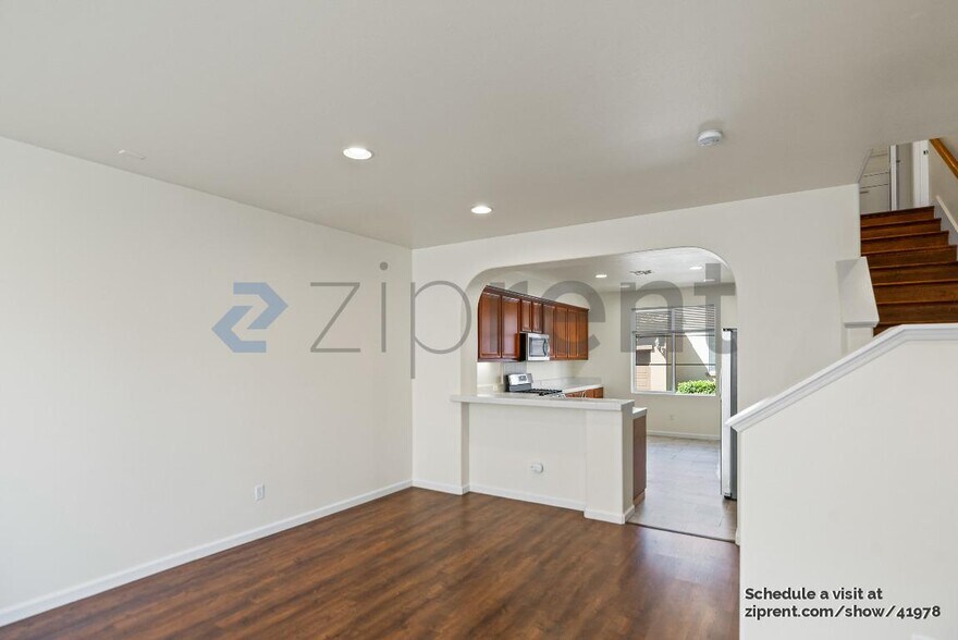 Building Photo - 3137 Cedarwood Loop