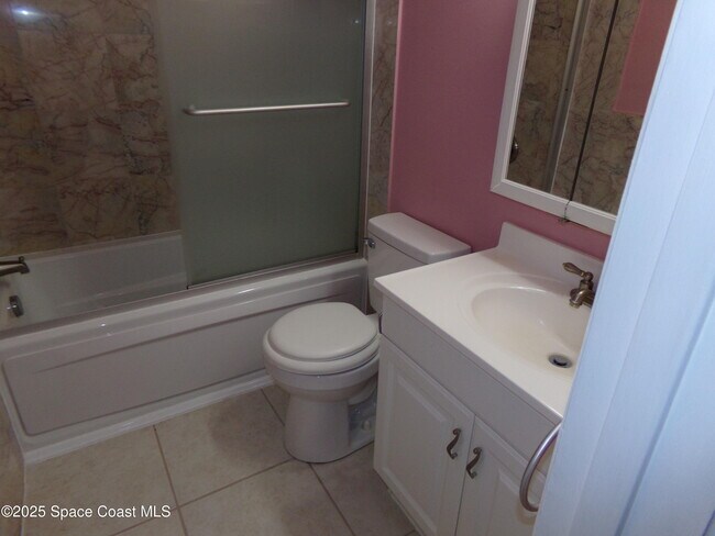 Building Photo - 155 San Juan Cir