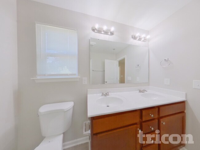 Building Photo - 1551 Peabody Court