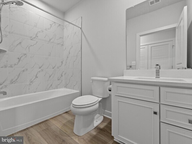 Building Photo - 12865 Mosaic Pk Wy