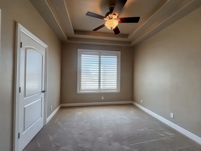 Building Photo - Beautiful 5 Bedroom 4 Bathroom House in Ga...