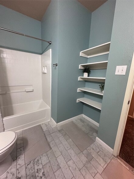 Building Photo - 3321 Truman St