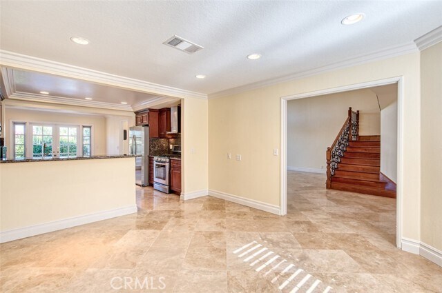 Building Photo - 21 Sarena Dr