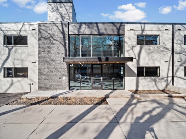 Building Photo - The Brooklyn on 6th Apartments