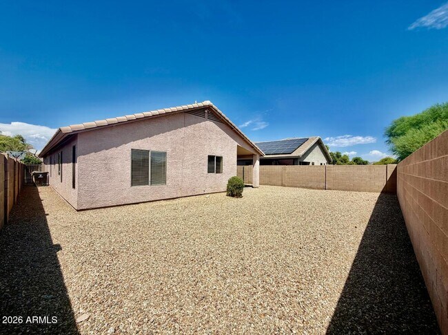 Building Photo - 9323 W Harmony Ln
