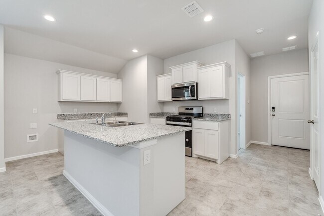 Building Photo - 5808 Piedrosa Ct