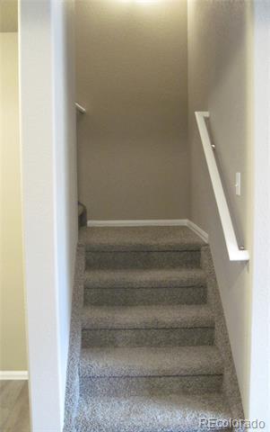 Building Photo - 7724 Sand Lake Heights