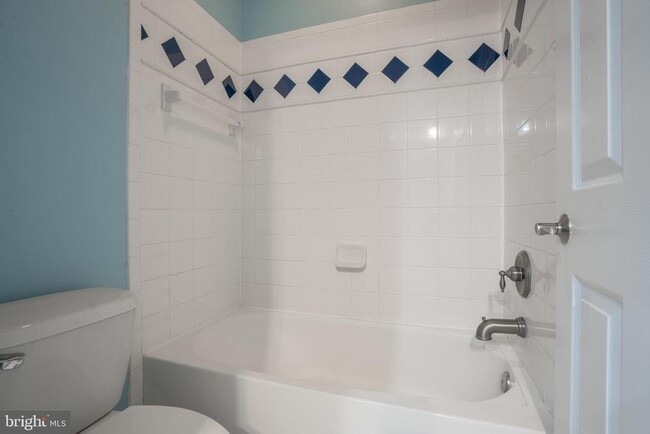 Building Photo - 6010 Ashby Heights Cir