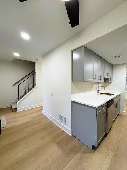 Building Photo - 9650 Marston Ln