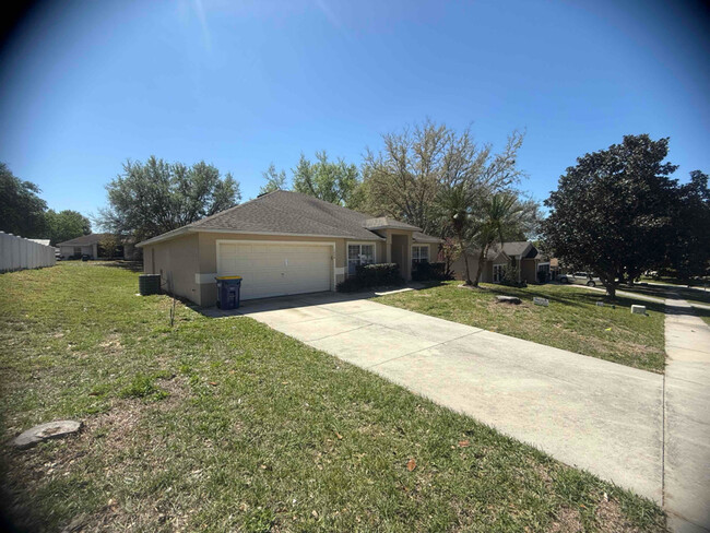 Building Photo - 1206 Rain Forest Ln