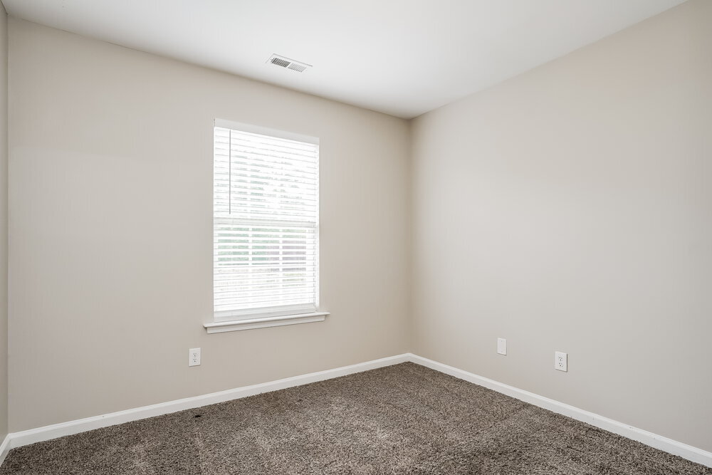 Building Photo - 5405 Kissimmee Ln