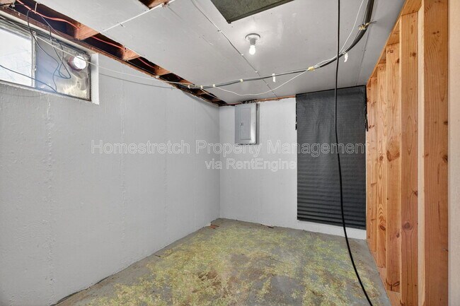 Building Photo - 224 Presley Rd