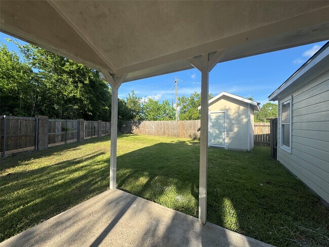 Building Photo - 11927 Mule Springs Dr