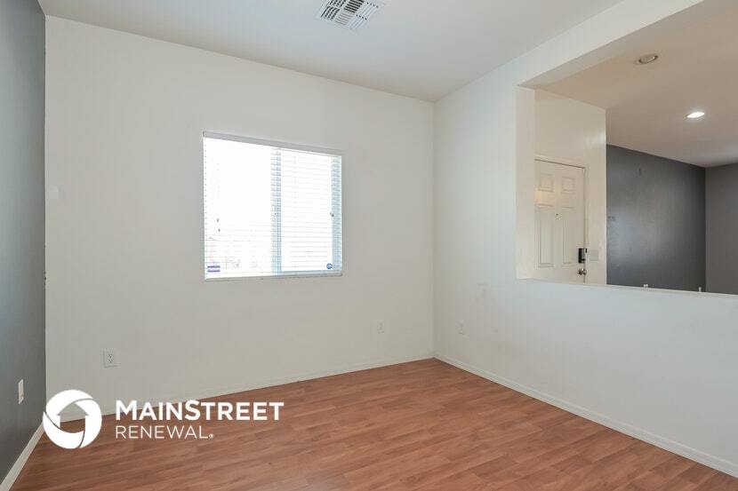 Building Photo - 5011 E Fishhook Ct