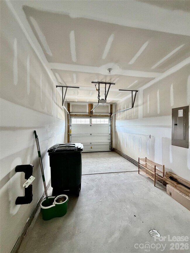 Building Photo - 40180 Crooked Stick Ln