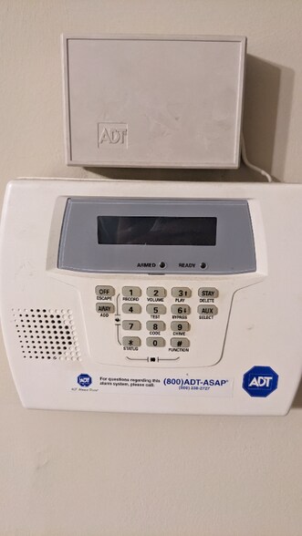 Building Photo - 6349 Wellington Walk Way