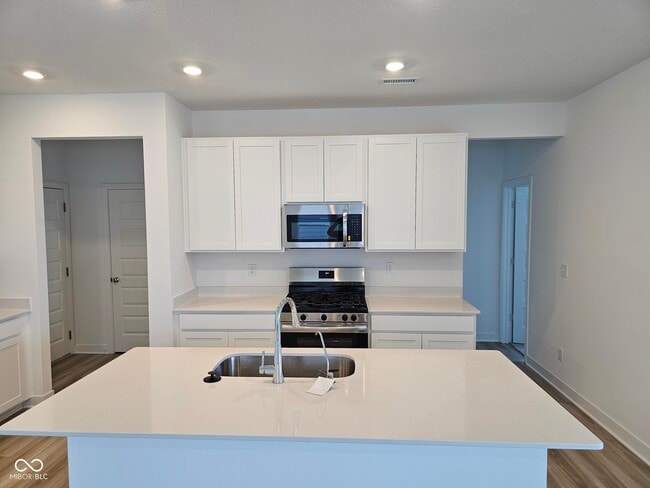 Building Photo - 6870 Teder Crk Ln
