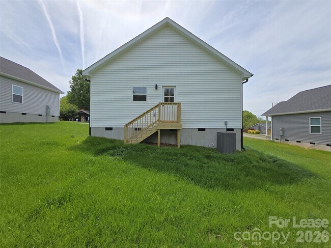 Building Photo - 1030 Patton Ave