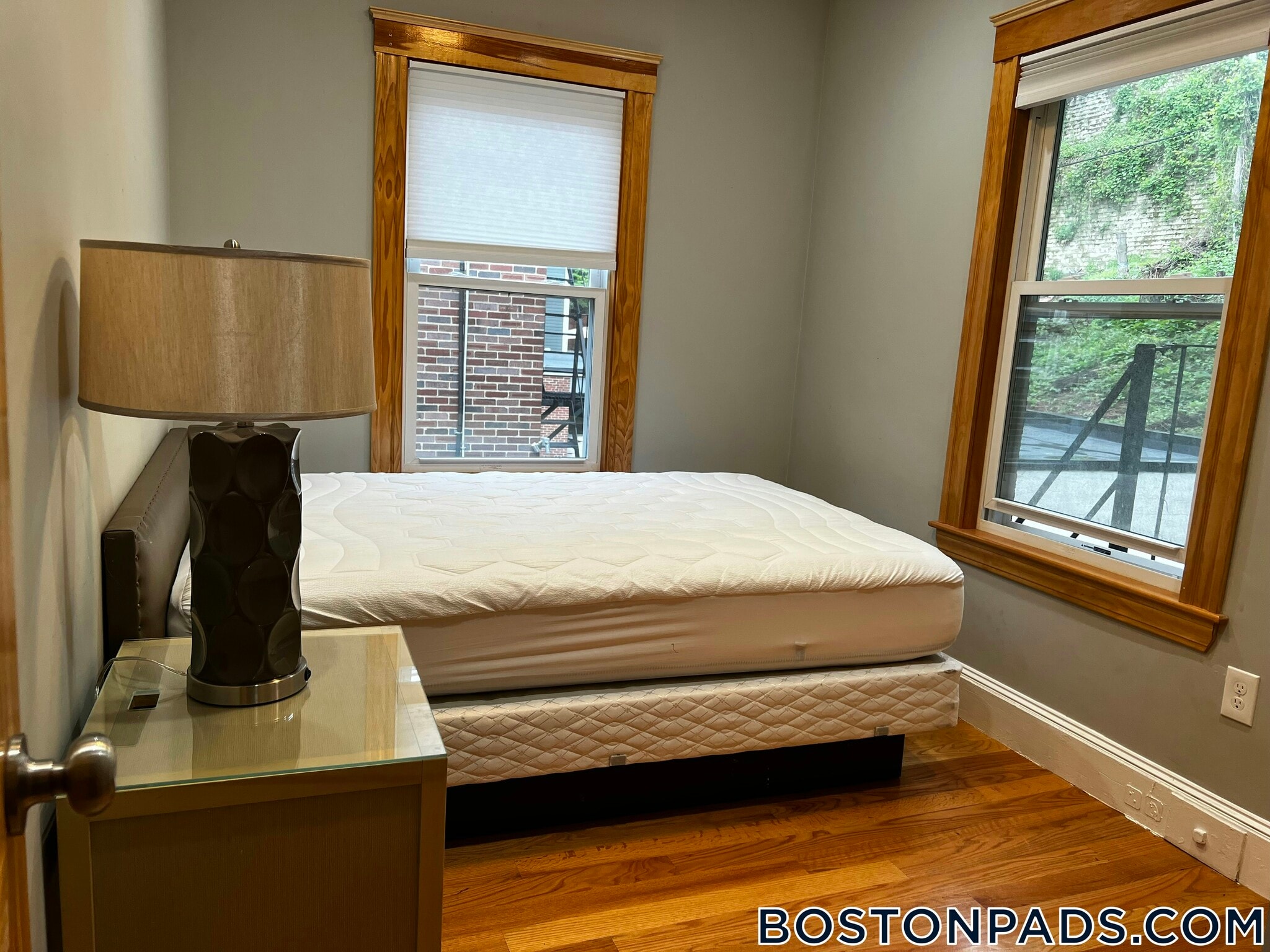 Building Photo - 152 Winchester St