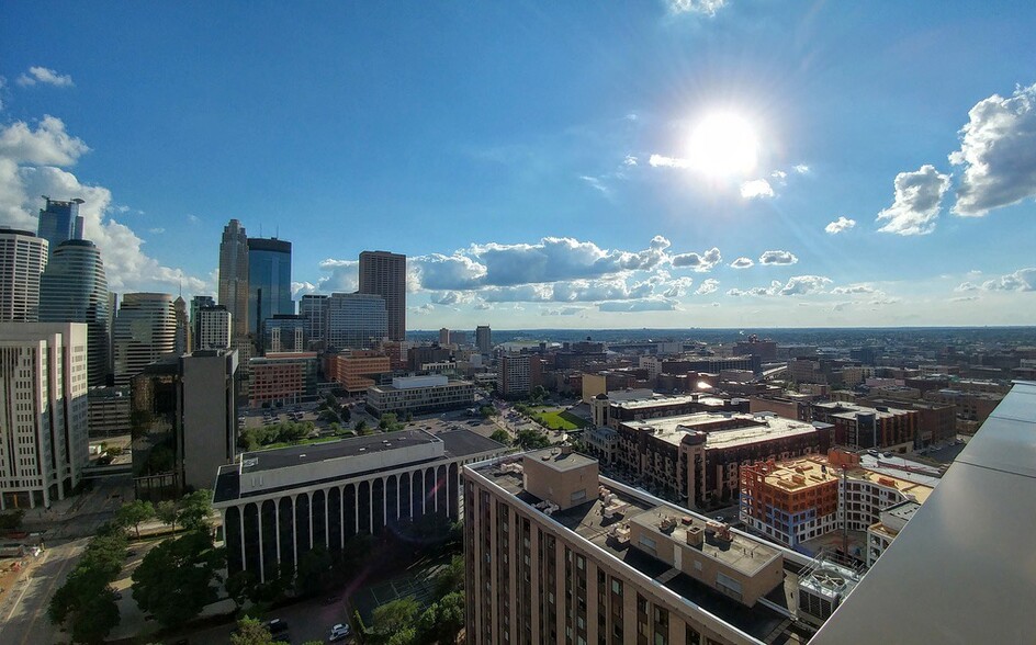 West view - Mpls and sunsets - 19 S 1st St