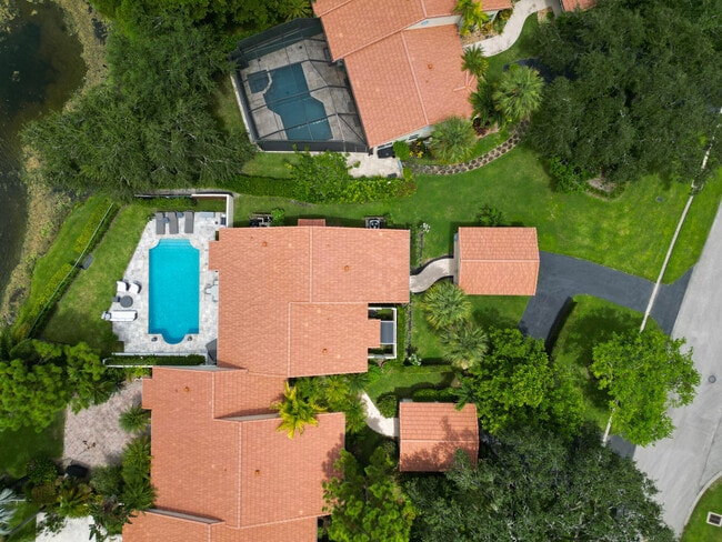 Building Photo - 2291 Las Casitas Dr