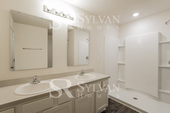 Building Photo - The Lifestyle You Deserve.