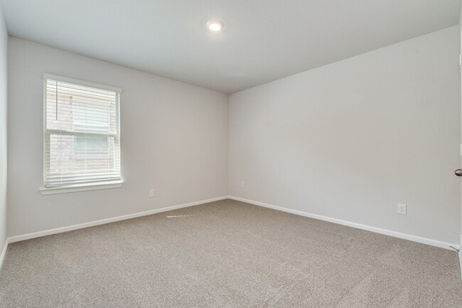 Building Photo - 5812 Harvey Gap Ln