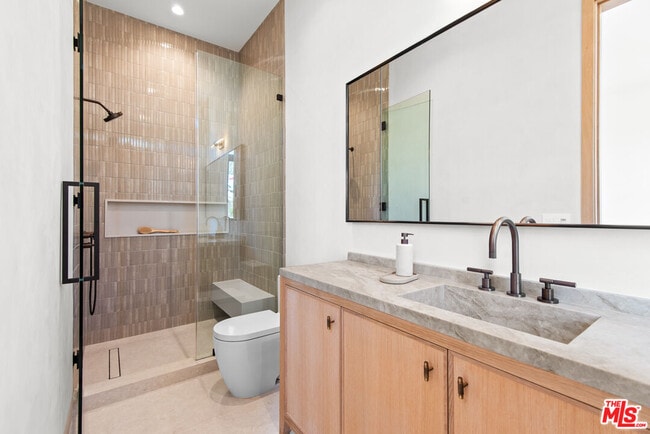 Building Photo - 5340 Whitman Rd