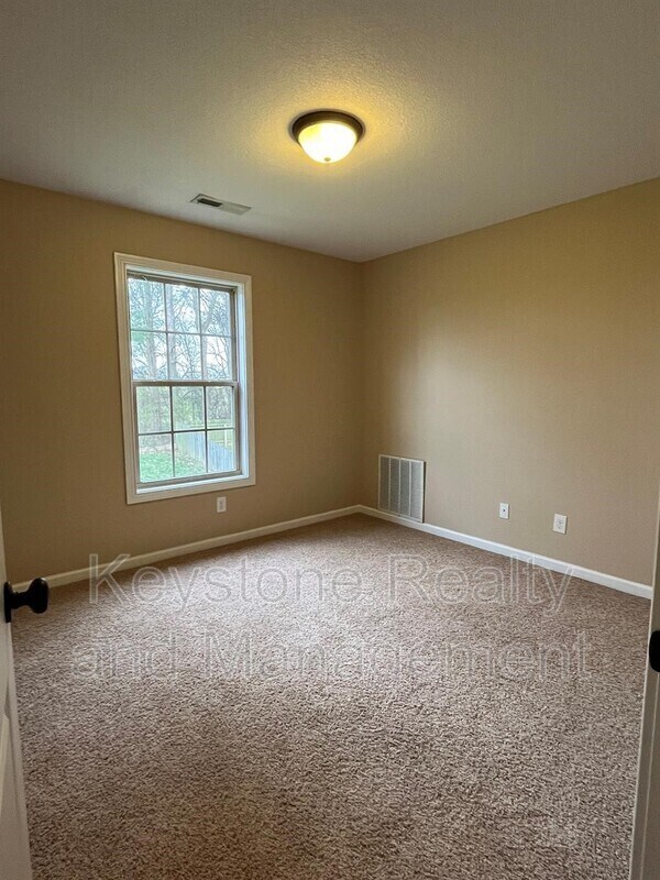 Building Photo - 1418 Bruceton Dr