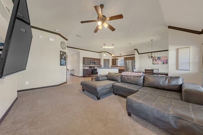 Building Photo - 12300 Hunters Knoll Dr