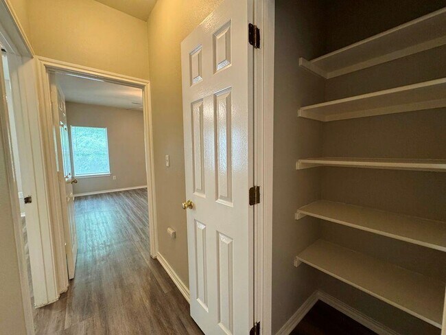 Building Photo - 1717 Constantino Cir