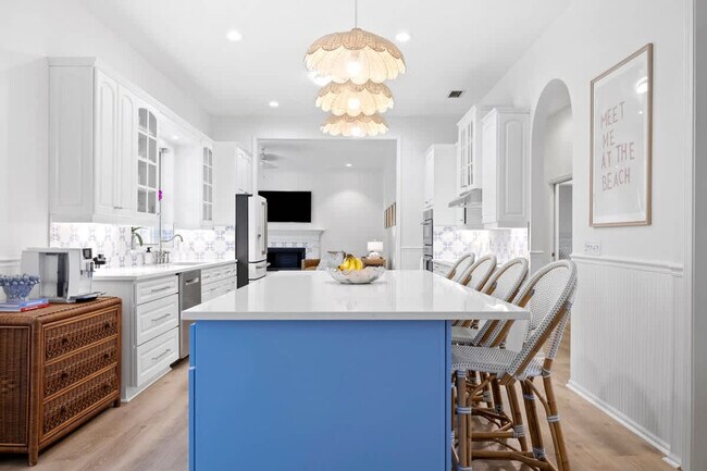 Building Photo - 3976 Ponte Vedra Blvd