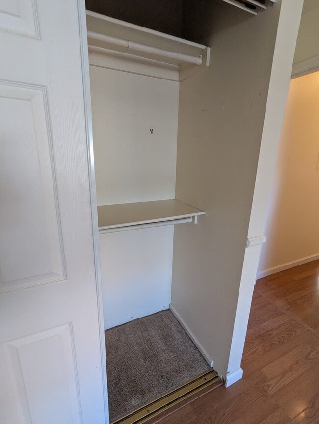 Building Photo - 3531 Windmill Dr