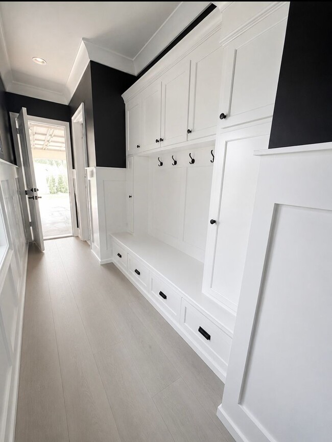 Building Photo - 774 Northridge Trl