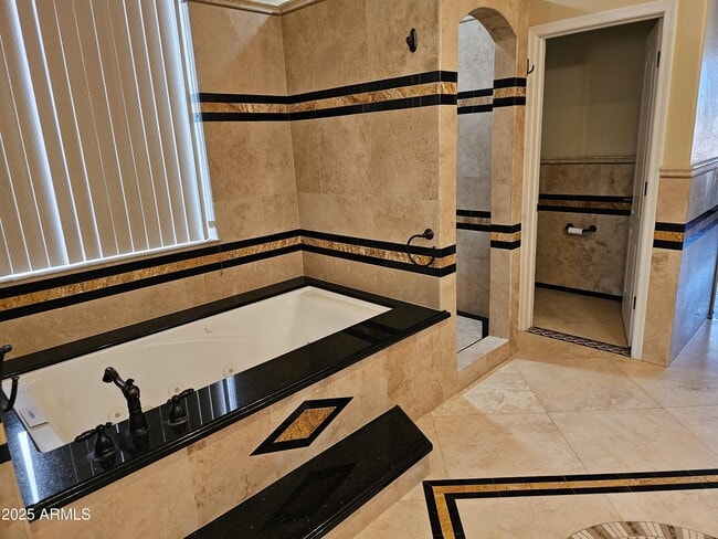 Building Photo - 43819 N 43rd Dr