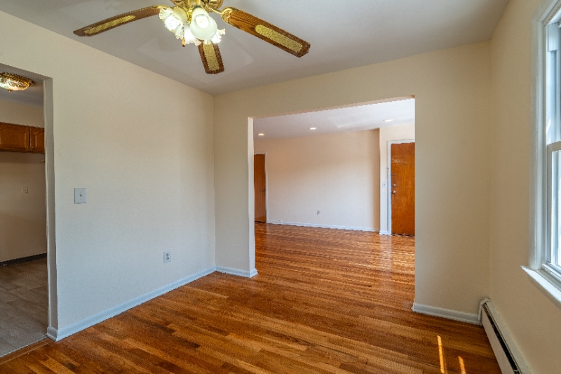 Building Photo - 15 Hausmann Ct